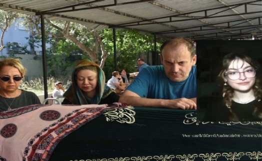 30 yerinden bıçaklanarak öldürülen Hacer Çağla son yolculuğuna uğurlandı