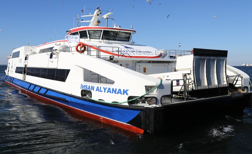 İZDENİZ'den 'mülteci kaçakçılığı' iddiasına yanıt: İzmir Büyükşehir Belediyesi, bu anlaşmanın tarafı değildir