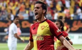 Göztepe Umut Nayir'i istedi