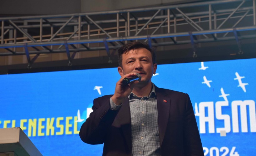 Hamza Dağ'dan Başkan Tugay'a 'İZBETON' çağrısı: Üstünü örtme!