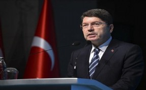 Adalet Bakanı Tunç’tan İzmir açıklaması: Kim sorumluysa gözünün yaşına bakmayacağız!