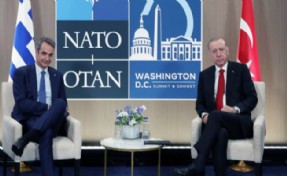 Cumhurbaşkanı Erdoğan ile Miçotakis bir araya geldi