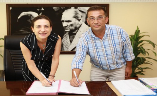 Efes Selçuk’a yeni Aile Sağlığı Merkezi geliyor; Başkan Sengel imzayı attı!