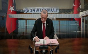 Erdoğan'dan gece yarısı operasyonu! Önemli isimler görevden alındı