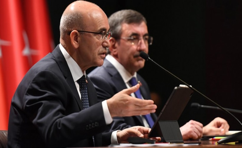 FT'den Türkiye uyarısı: Sıcak para geldiği gibi kaçabilir