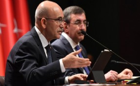 FT'den Türkiye uyarısı: Sıcak para geldiği gibi kaçabilir