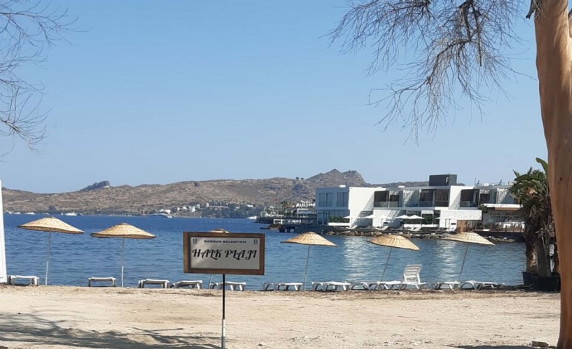 İşgal edilen sahil, 'Halk Plajı' haline getirildi