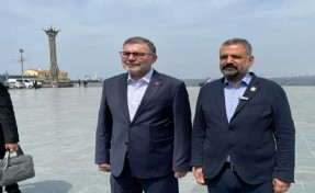 Saygılı'ya mevkidaşı Aslanoğlu'ndan yanıt: Bir kere de 5'li çeteden değil İzmirlilerden yana olun!