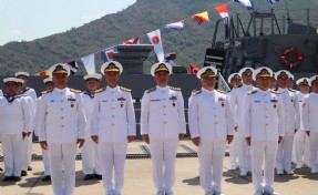 TCG Kuşadası ve TCG Kumkale, Katar'da görev yapacak