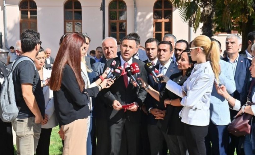 CHP'den Beyoğlu Belediyesi binasının tahliyesine tepki