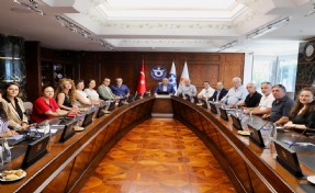 İZTO'da gündem İzmir Körfezi: Sirkülasyon Kanalı Projesi için çağrı