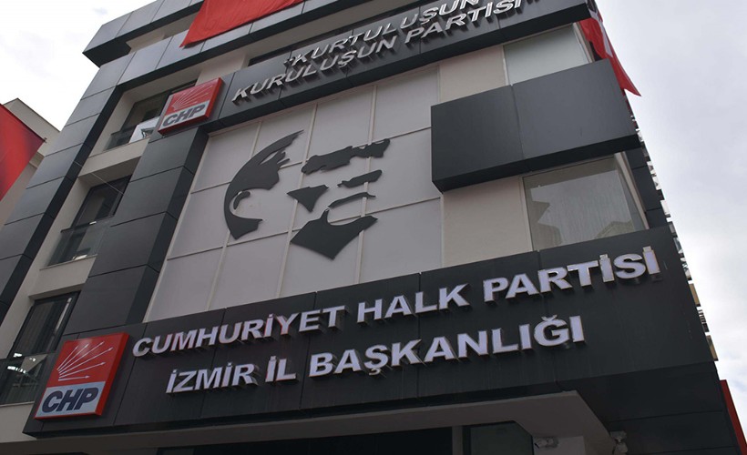 CHP'de iki ilçede 'kriz'... İl Başkanı Aslanoğlu devrede