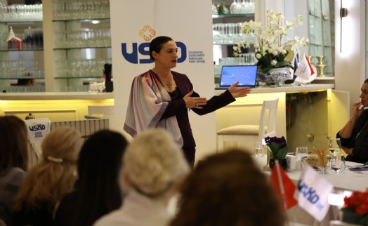 Başkan Sengel: Efes Tarlası Yaşam Köyü bir Cumhuriyet projesidir