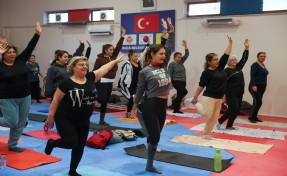 Buca’da spor keyfi kapalı alanlara taşındı