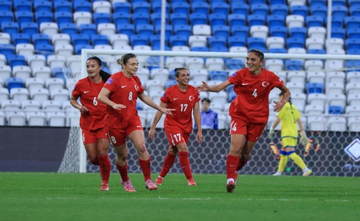 A Milli Takım rövanş için İzmir'de