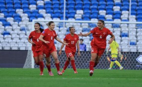 A Milli Takım rövanş için İzmir'de