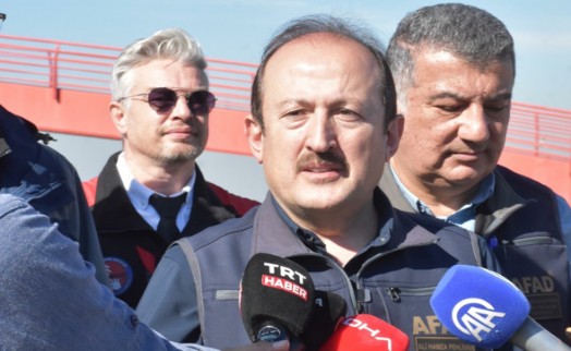 AFAD Başkanı'ndan Sındırgı raporu: Acil yıkılması gereken binalar var
