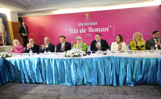 AK Parti’den İzmir’de, 'Bir Sofra'da İlle de Roman' buluşması!
