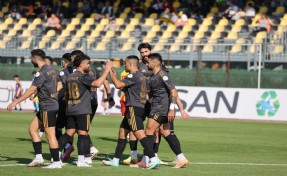 Aliağa FK gol oldu yağdı