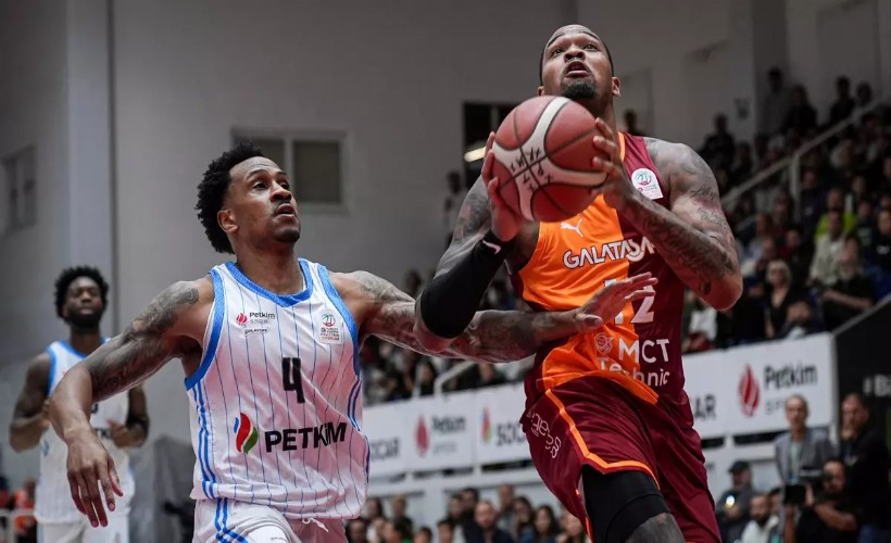 Aliağa Petkimspor evinde Galatasaray’a mağlup oldu