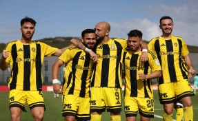 Aliağa hem kupada hem de ligde yoluna devam ediyor