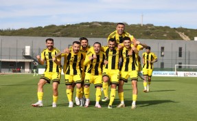 Aliağa zirveye oturdu: 3-0
