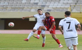 Altay'da Arif'ten profesyonel imza