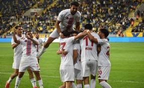 Altınordu ilk galibiyetin peşinde!