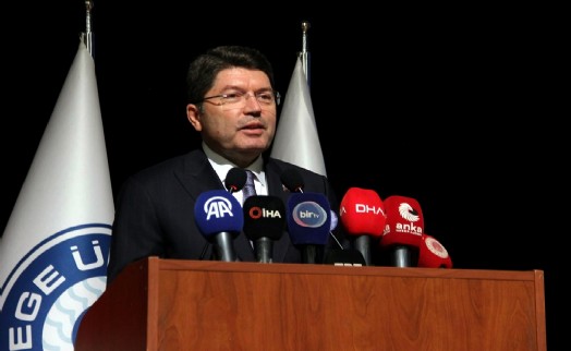 Bakan Tunç'tan İzmir'de 'Terörsüz Türkiye' mesajı: Şehit ailelerini incitmeyeceğiz!