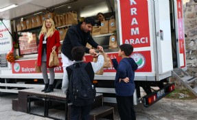 Balçova Belediyesi’nden okullarda beslenme desteği