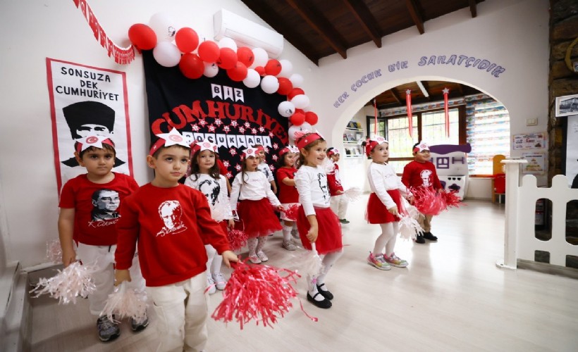 Balçova'da 29 Ekim kutlamaları başladı