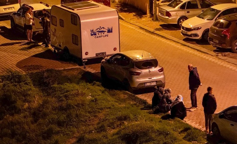 Balıkesir'de 6.1 şiddetinde deprem: Yıkılan binalar var!