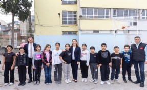 Başkan Mutlu’dan öğrencilere sürpriz ziyaret