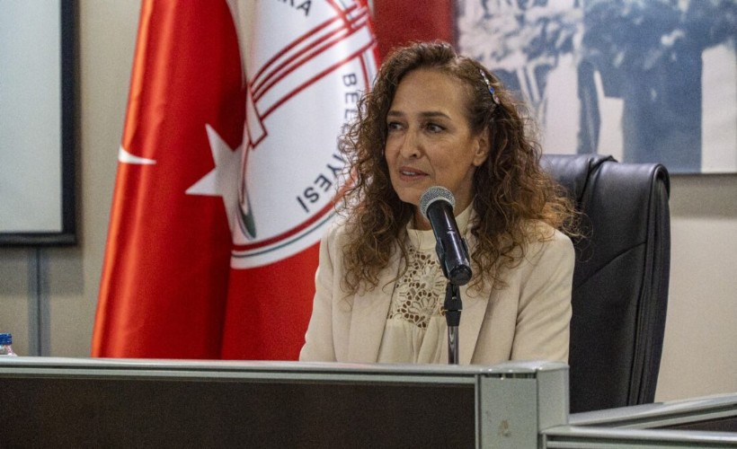 Başkan Ünsal Tekstil Günleri tartışmasına noktayı koydu: 'Aldığım paralarla maaşları ödeyeceğim'