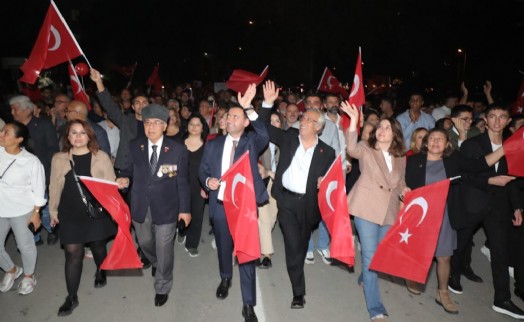 Bayraklı’da Cumhuriyet Bayramı coşkusu