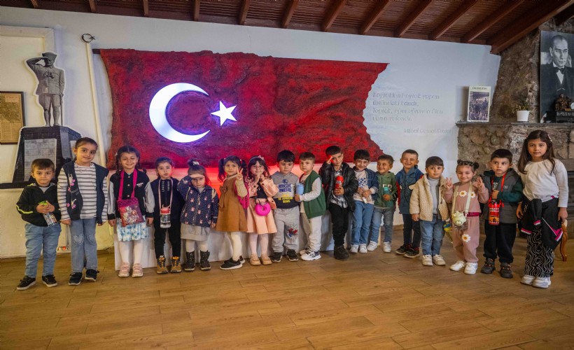 Bornova Belediyesi’nden 29 Ekim’e özel anlamlı kültür gezisi