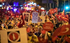 Bornova’da Cumhuriyet Bayramı’na coşkulu kutlama