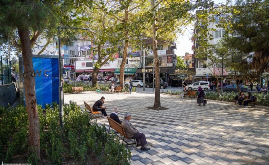 Buca Beyazıt Aykut Parkı yenilendi