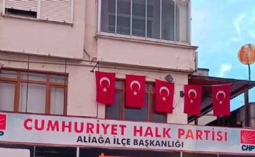 CHP Aliağa ilçe yönetiminde 2 istifa