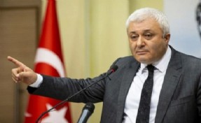 CHP'li Tuncay Özkan'dan Büyükşehir'e sert 'bisiklet taksi' tepkisi: Bu ilkelliği, çirkinliği, kim dayatıyor İzmir’e...