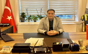 CHP'li meclis üyesinden Deniz Yücel ve Murat Bakan'a tepki; 'Kendi siyasi ikballerini...'