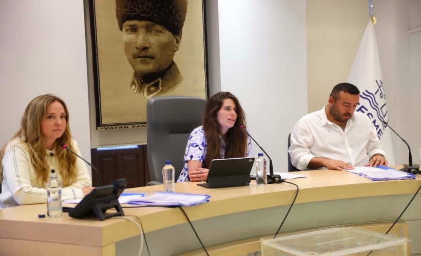 Çeşme'de nargile kafelere 'yer yasağı' kararı