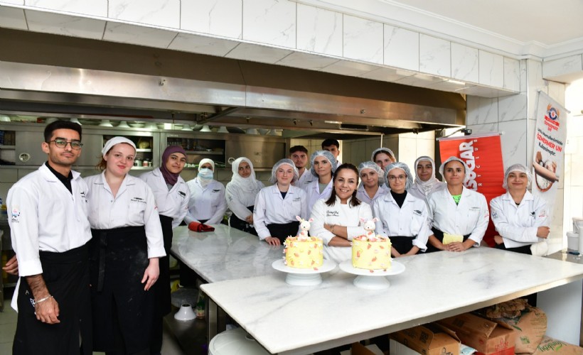 Çiğli’de 300 saatlik eğitimle mesleğe ilk adım