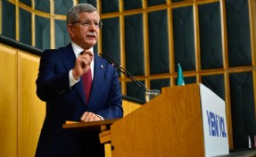 Davutoğlu'ndan CHP'ye eleştiri!