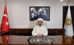 Diyanet'ten 29 Ekim mesajı: Atatürk ve tüm büyüklerimizi saygı ve minnetle yad ediyoruz