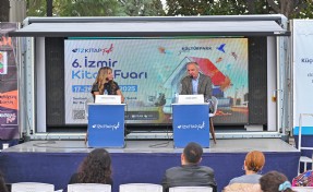 Emin Çapa ve Sema Soykan İZKİTAP’ta okuyucularla buluştu