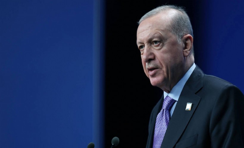 Erdoğan CHP'li belediyeleri topa tuttu: Daha çöpleri toplayamıyorlar!