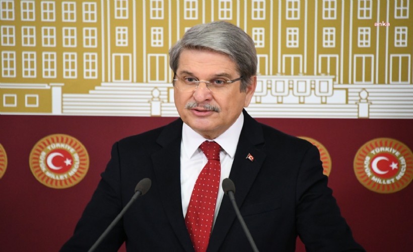 Eski CHP'li Çıray'dan Özgür Özel'e tepki: Koskoca CHP Genel Başkanı devreye girdi