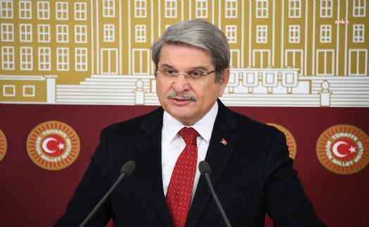 Eski CHP'li Çıray'dan Özgür Özel'e tepki: Koskoca CHP Genel Başkanı devreye girdi