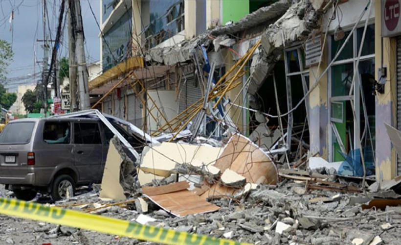 Filipinler'de 24 saat içinde 2. büyük deprem: Tsunami uyarısı yapıldı